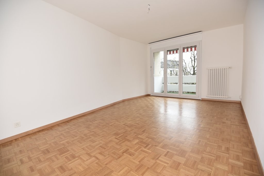 2 rooms apartment, photo 2 of 6