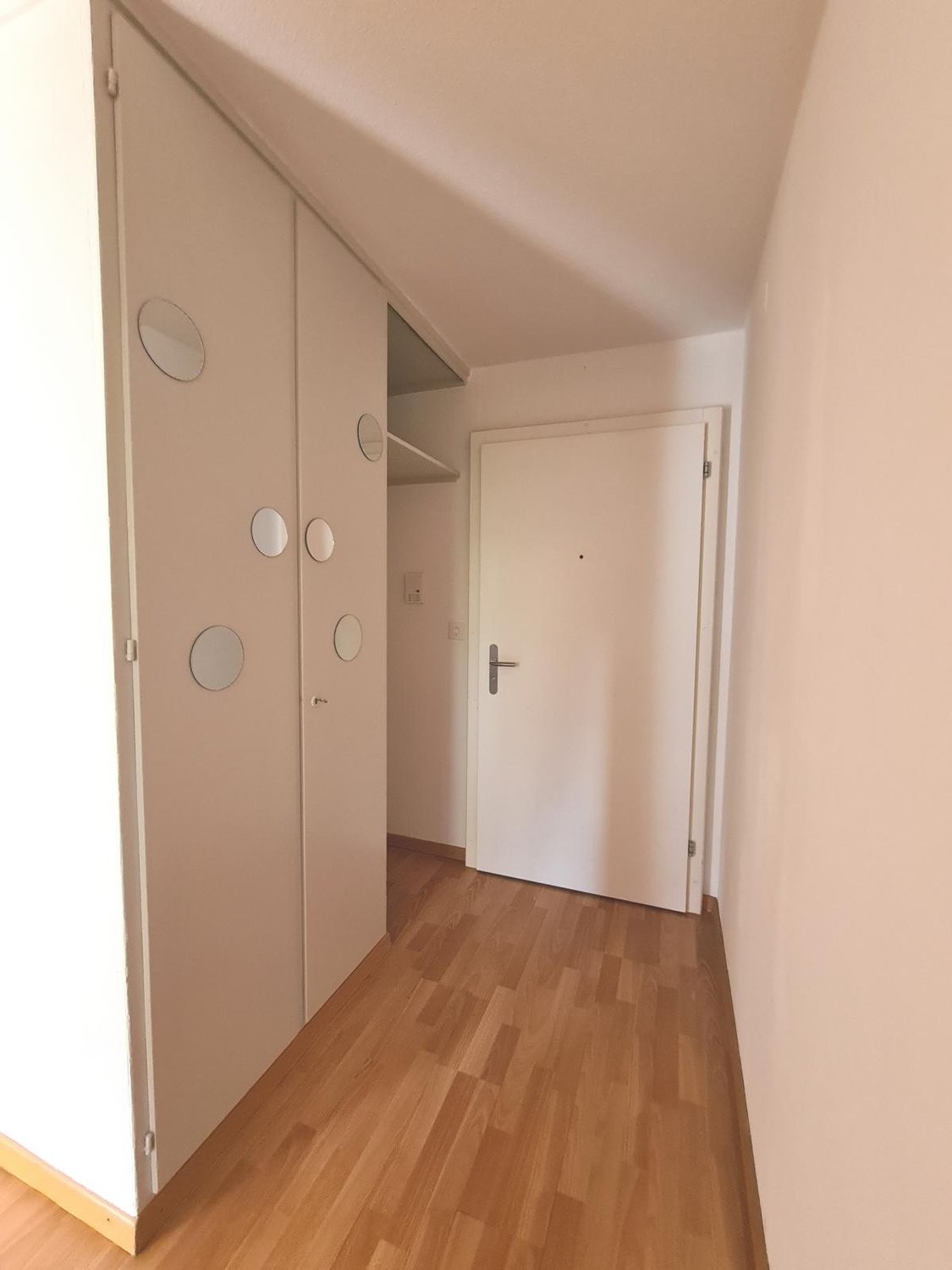 3 ½ rooms apartment, photo 1 of 9