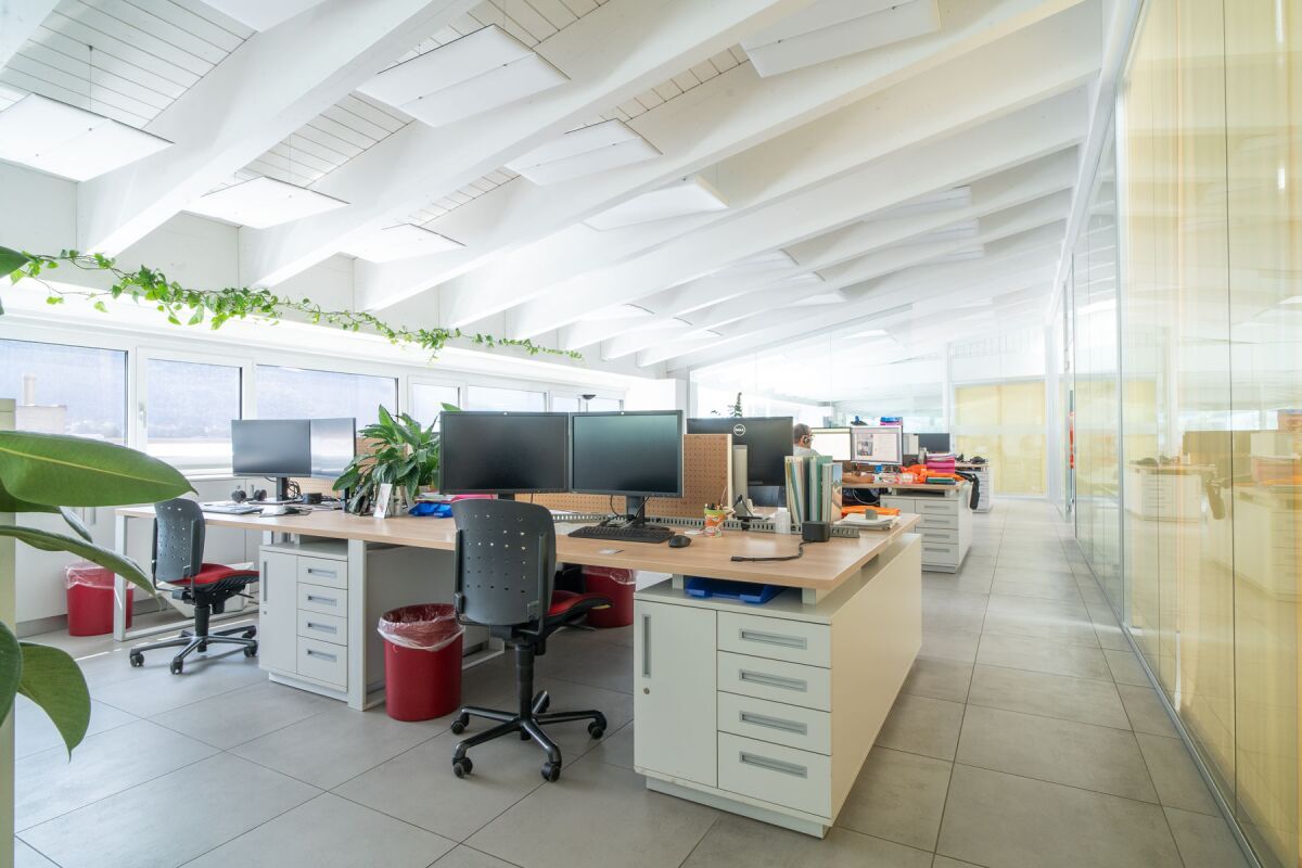 Office, photo 1 of 4