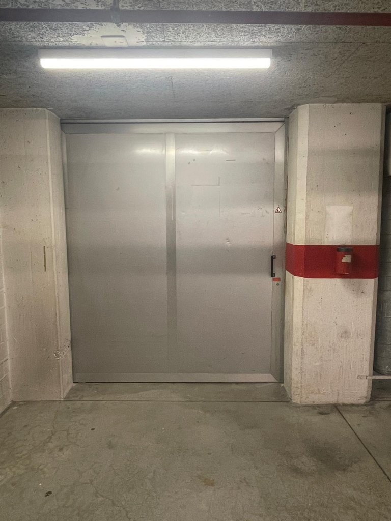 100m² storage room, photo 5 of 6