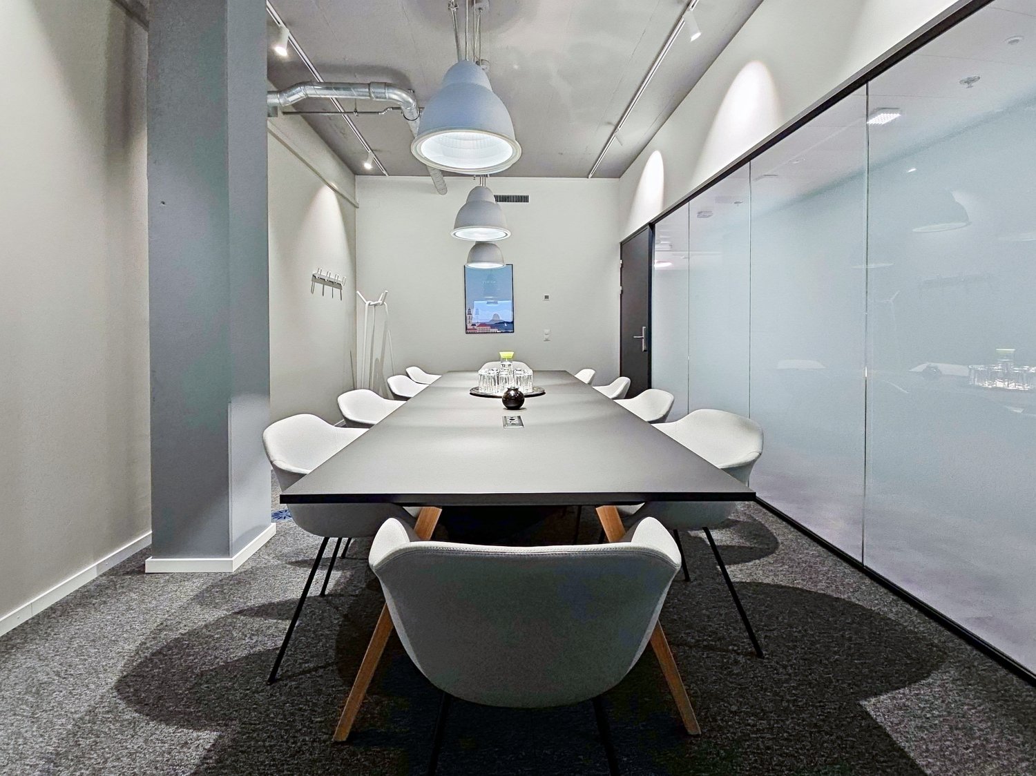 60m² office, photo 8 of 10