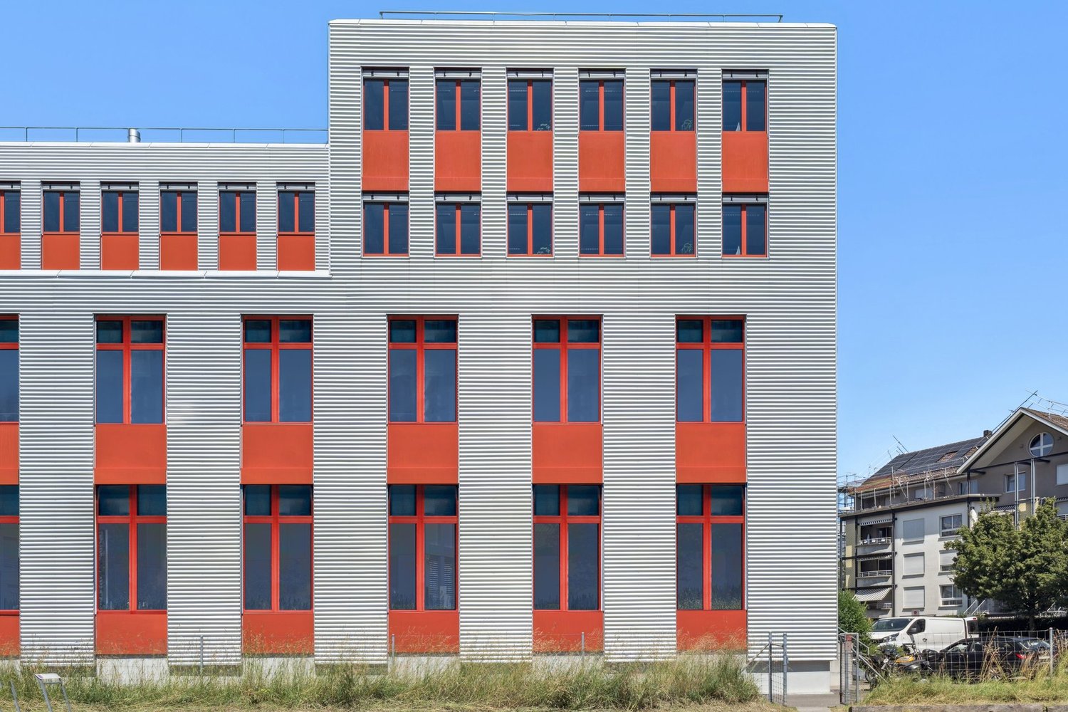 28m² office