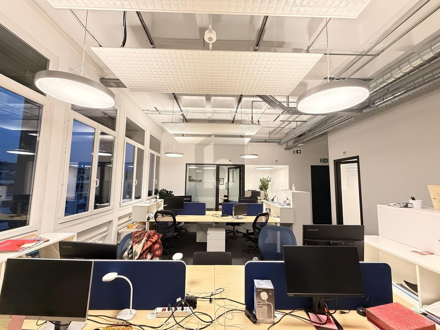 75m² office, photo 2 of 4