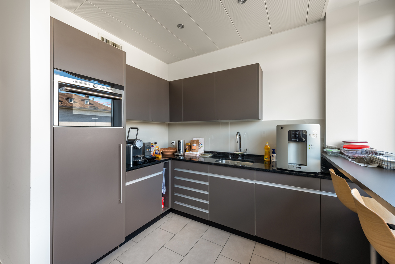 325m² office, photo 10 of 10