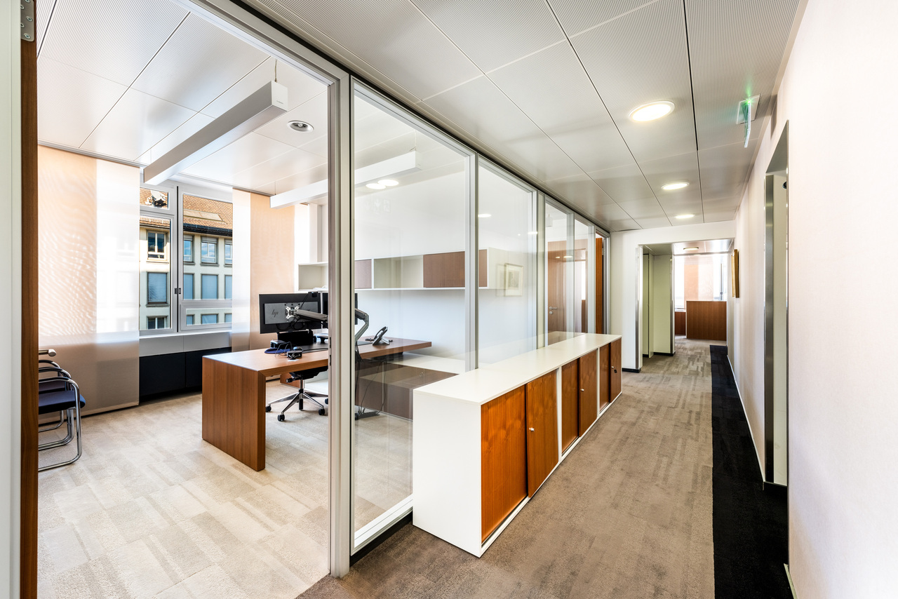 325m² office, photo 5 of 10