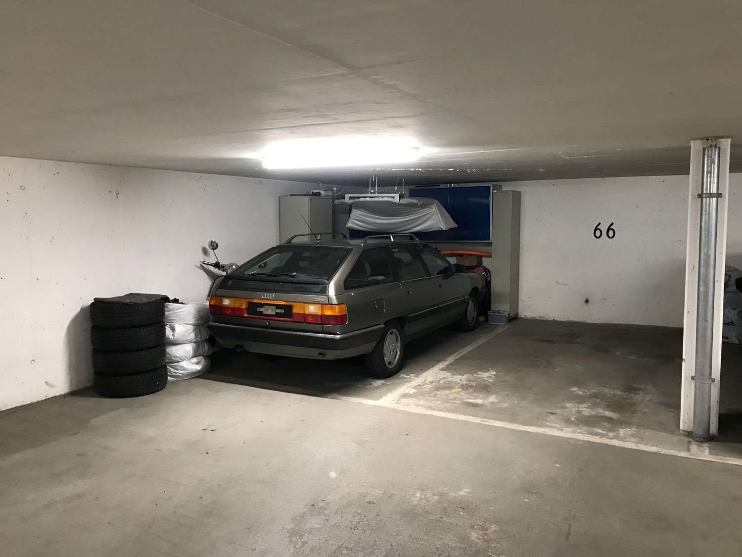 Underground slot, photo 3 of 5