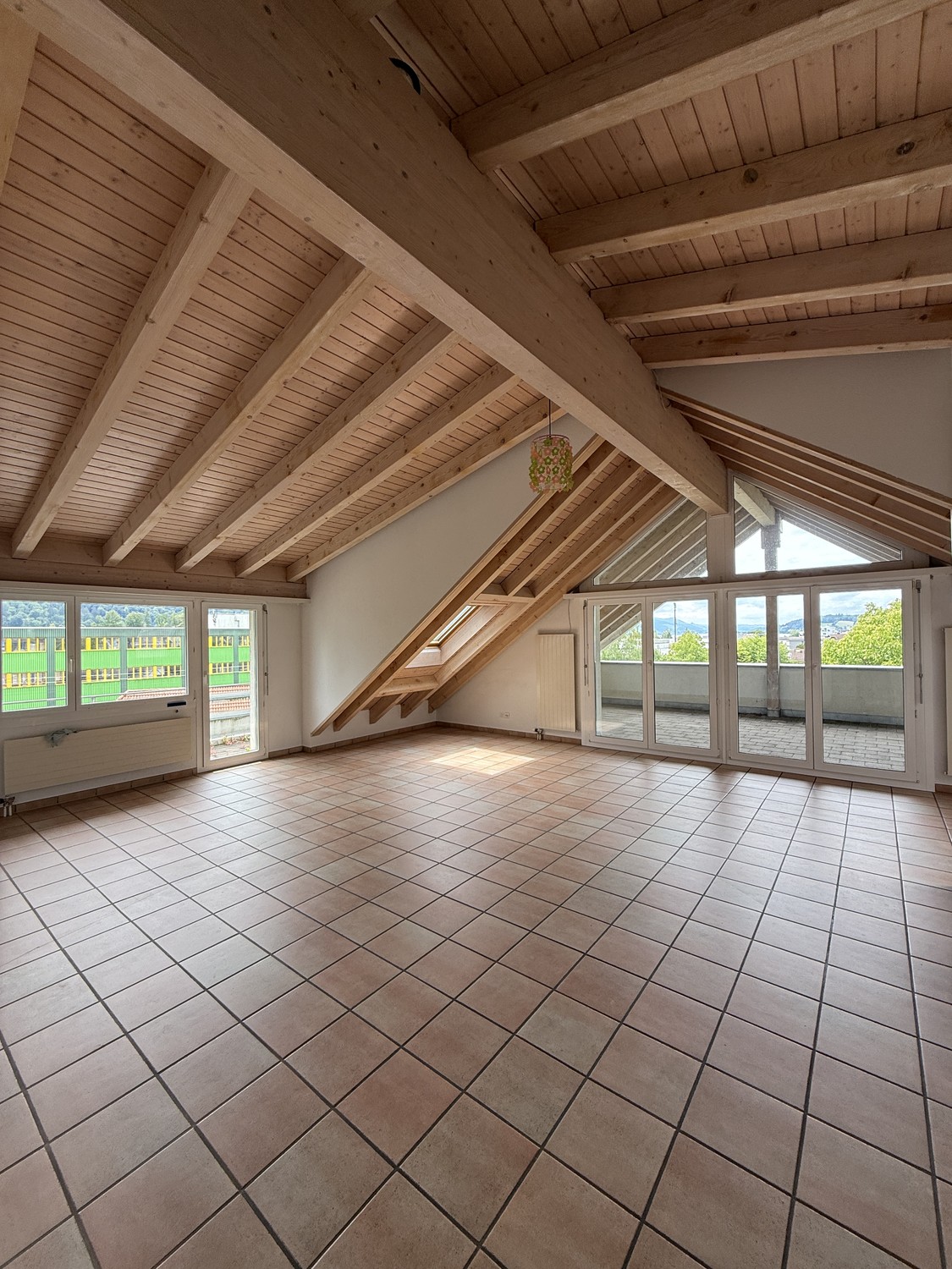 6 rooms apartment, photo 3 sur 10