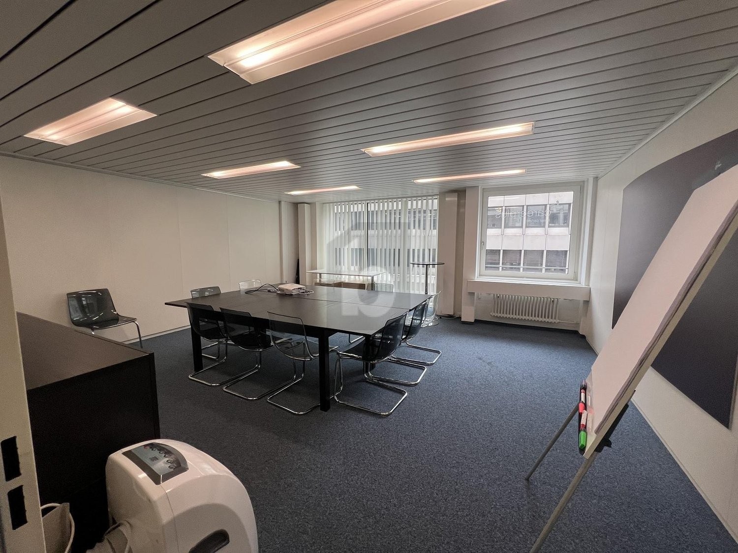 260m² office, photo 4 of 4