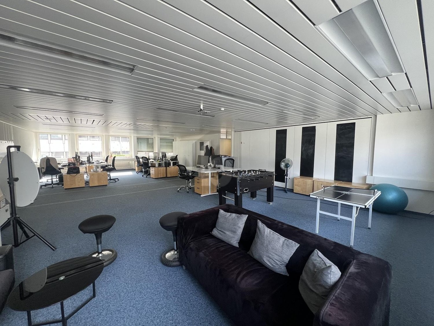 260m² office, photo 1 of 4