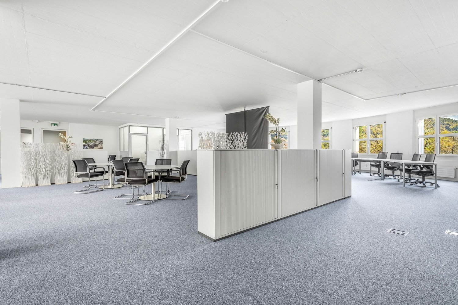 320m² office, photo 5 of 9