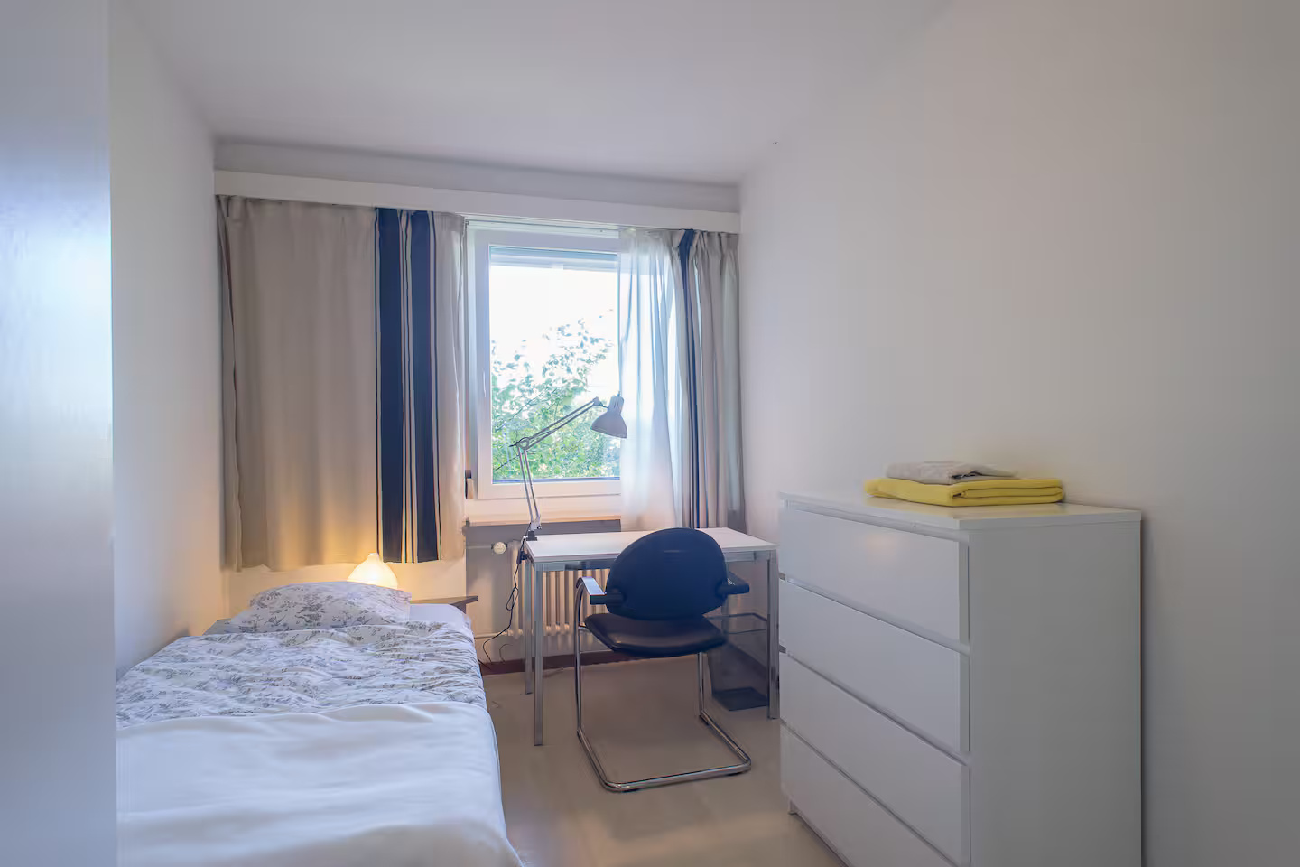 1 room single room, photo 8 of 10