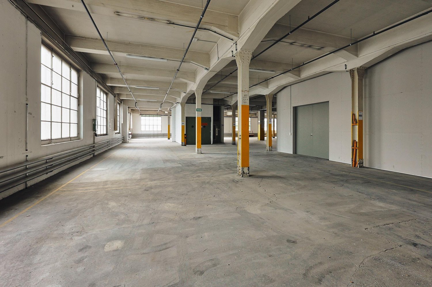486m² commerciale