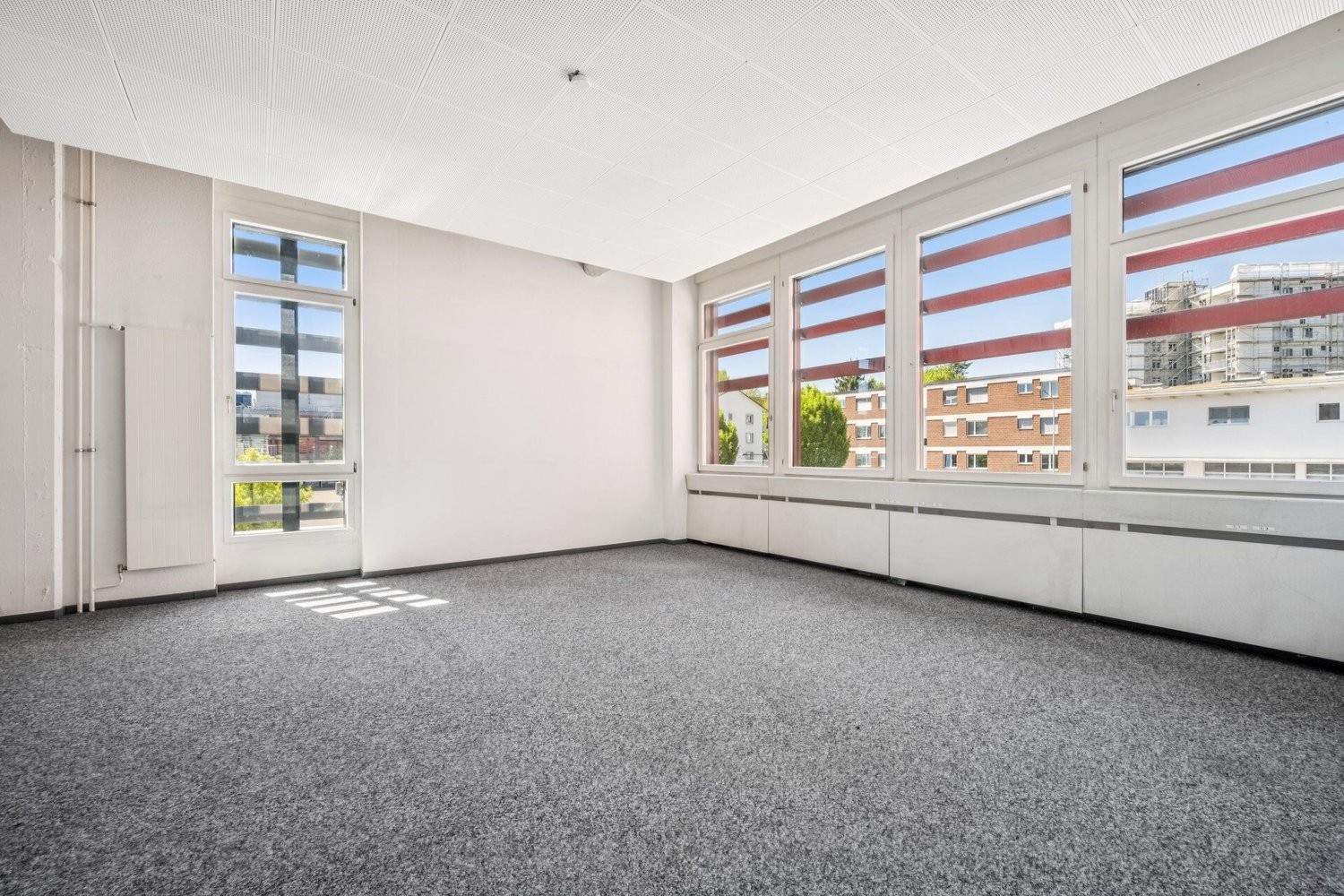 31m² office, photo 1 of 10