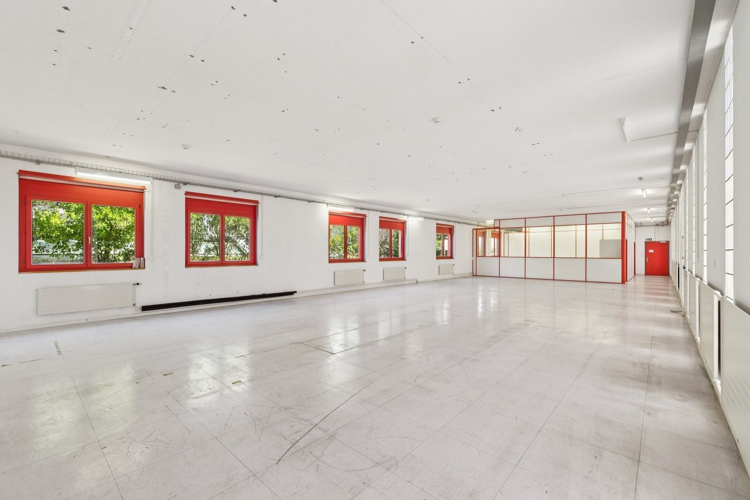 266m² office, photo 9 of 9
