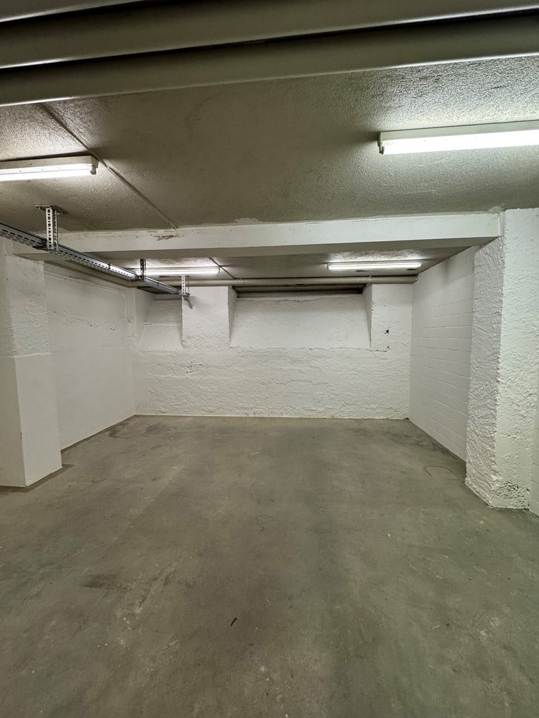 Hobby room, photo 2 of 3
