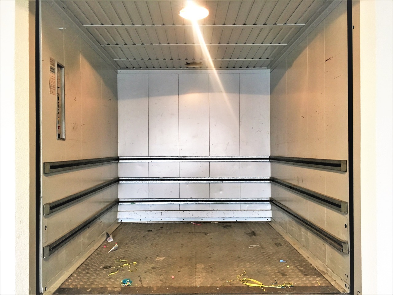 24m² office