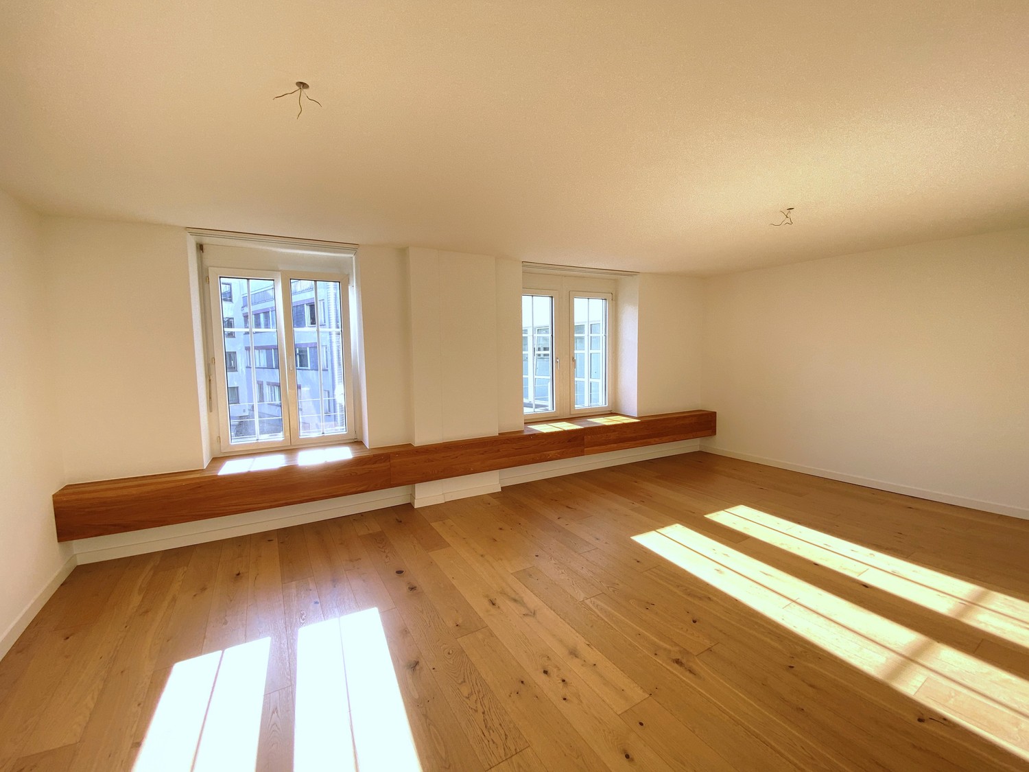 30m² commercial, photo 1 of 7