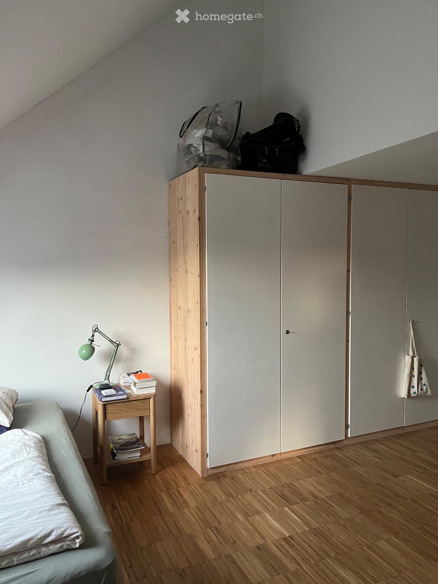 1 room single room