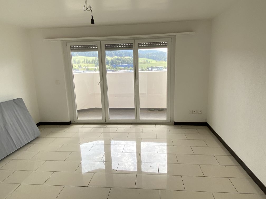 4 rooms apartment, photo 5 of 10