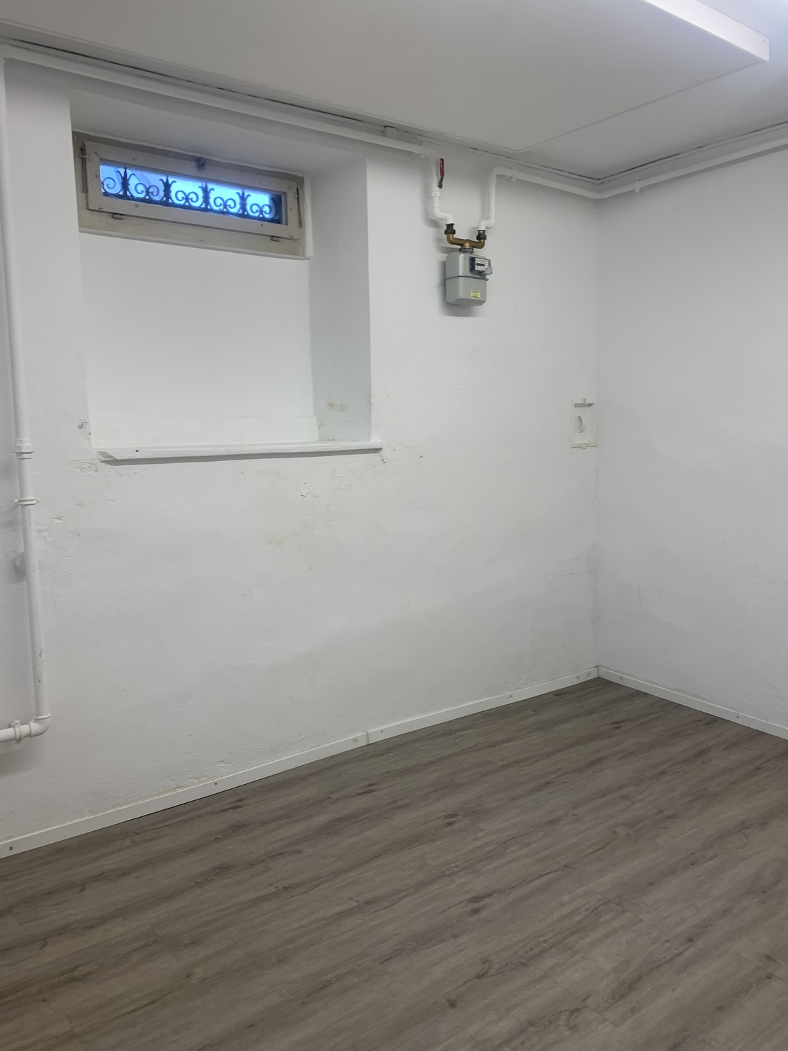 14m² commercial