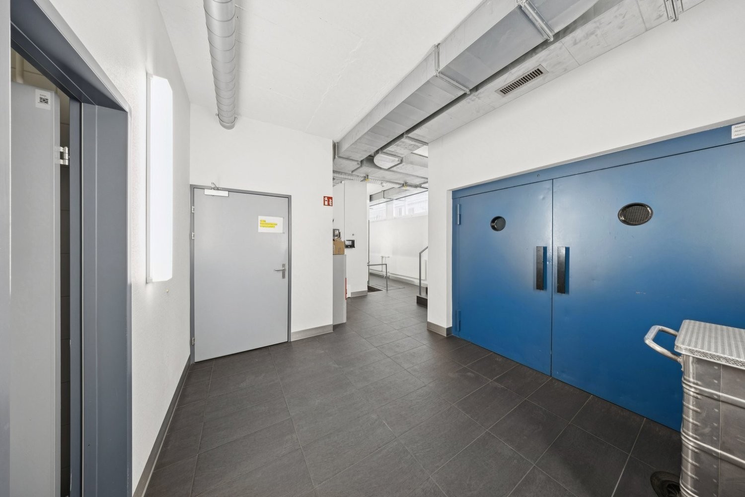 850m² commerciale
