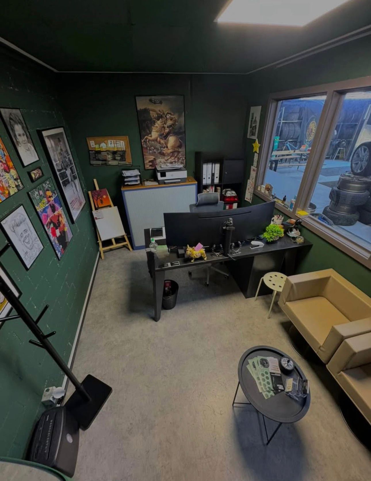 120m² workshop