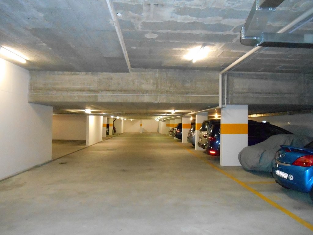 Underground slot, photo 3 of 3