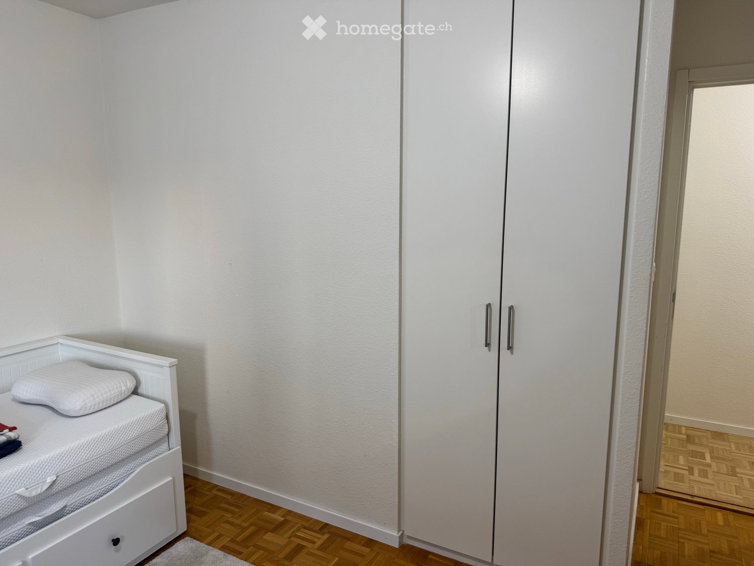 1 room single room