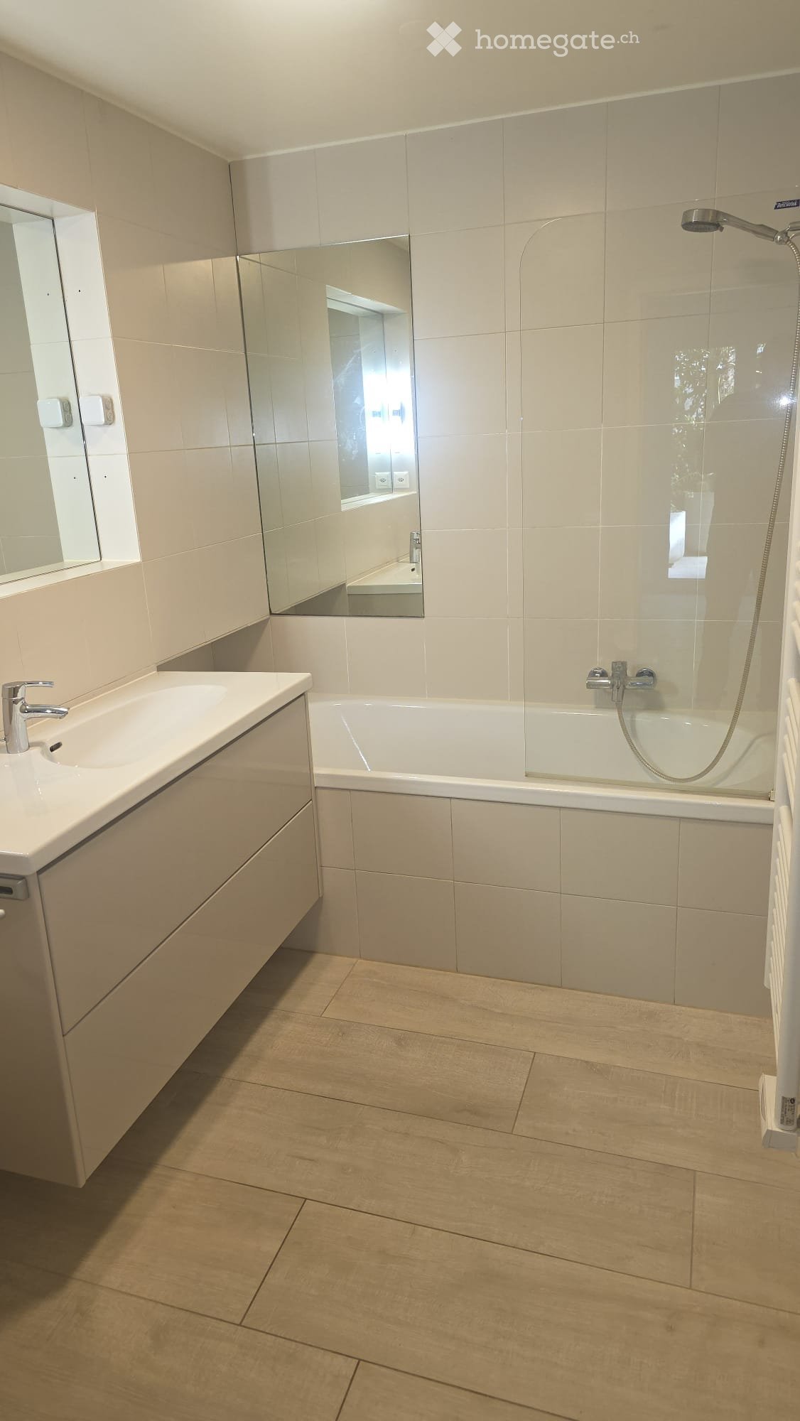 4 rooms apartment, photo 2 of 4