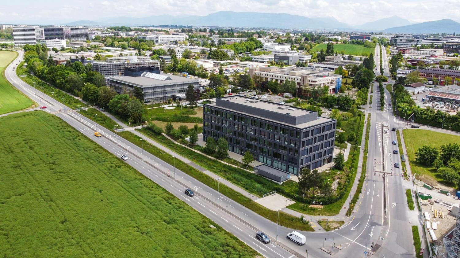 750m² office, photo 5 of 10