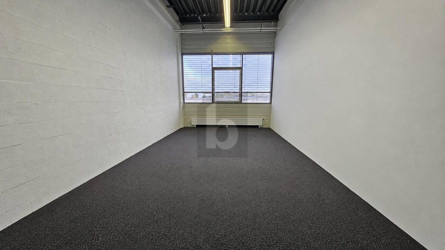 110m² office, photo 3 of 4