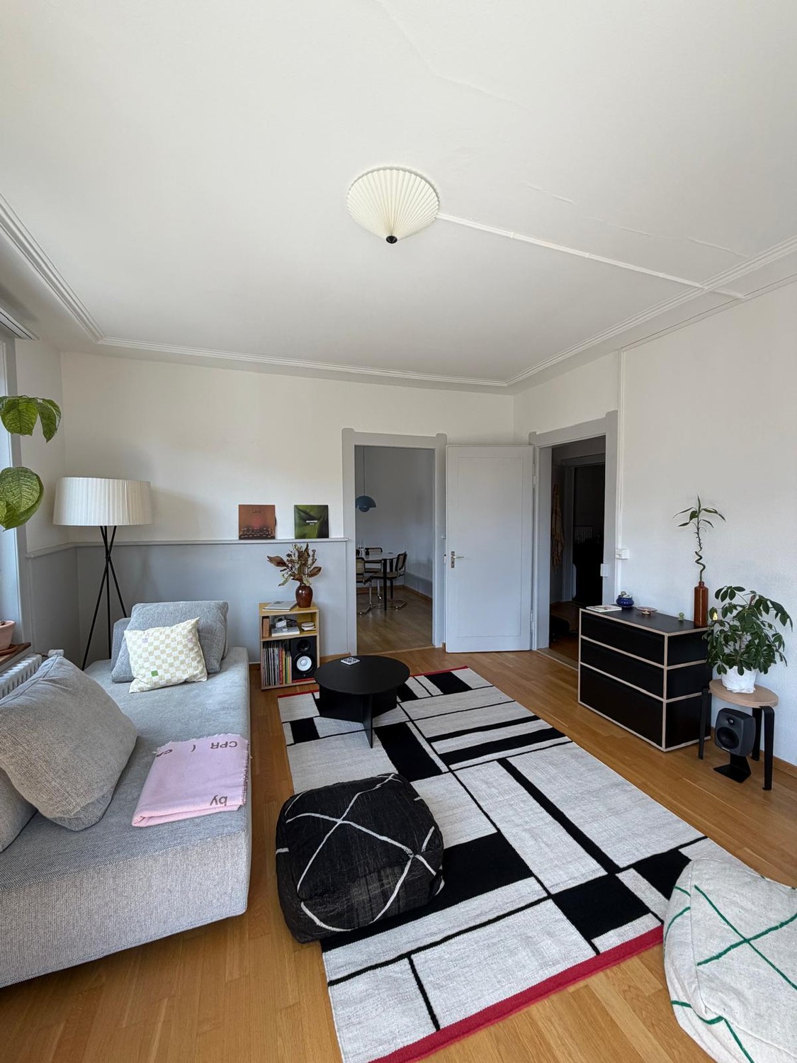 4 rooms apartment, photo 2 of 10
