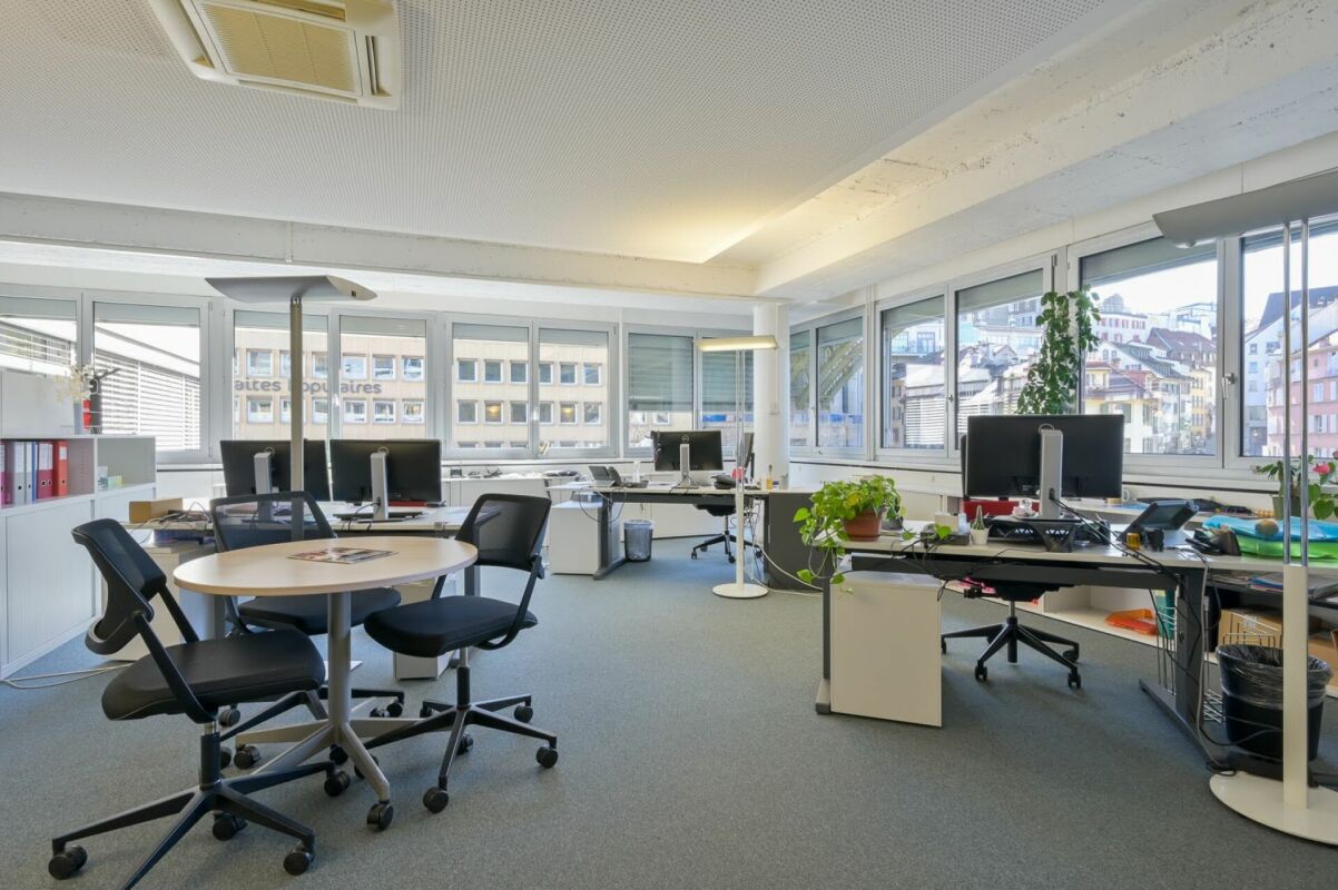 550m² office, photo 2 of 10
