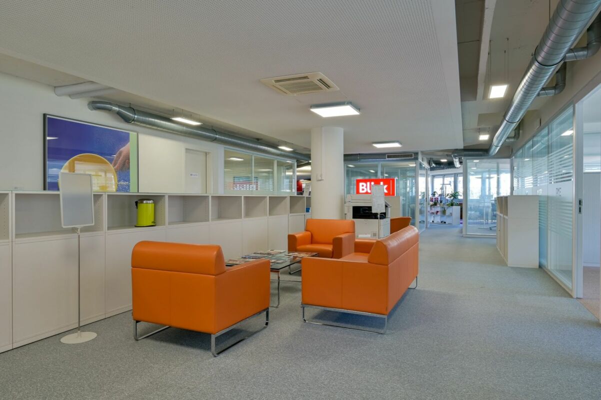 550m² office, photo 3 of 10