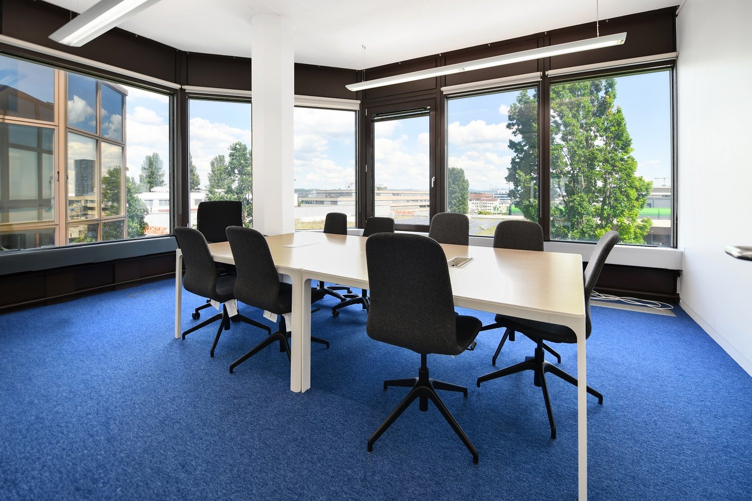 474m² office, photo 3 of 7