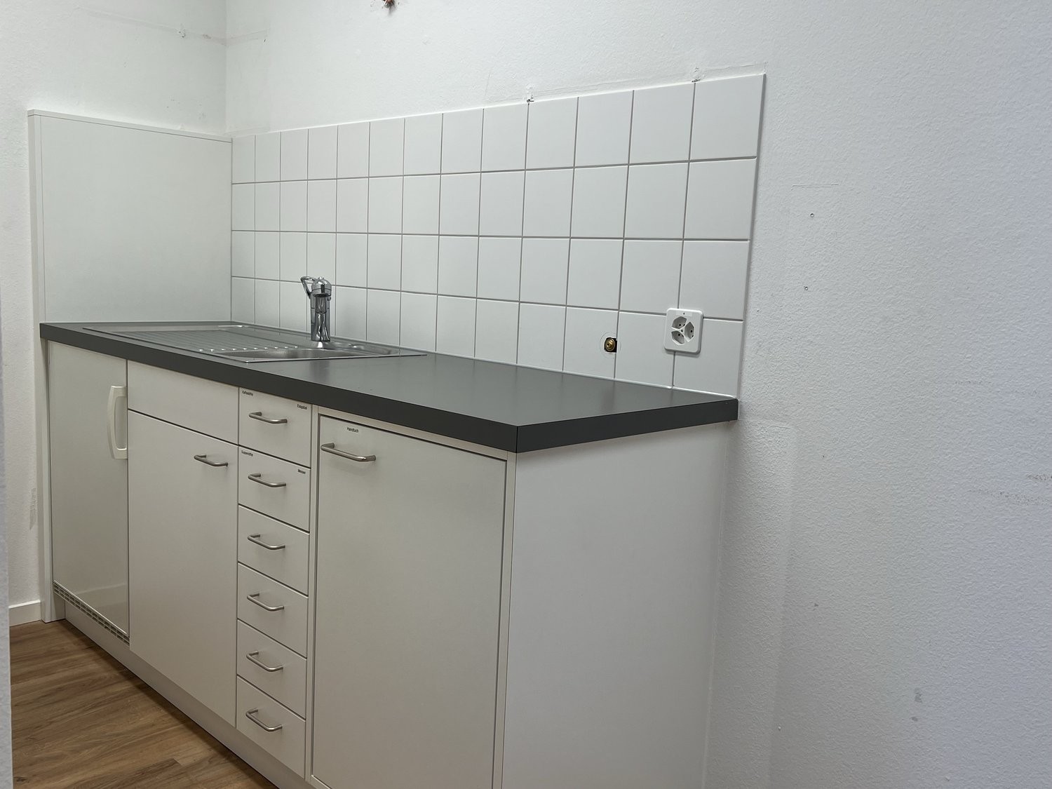 79m² office, photo 3 of 8