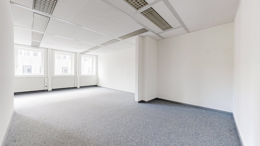 52m² office