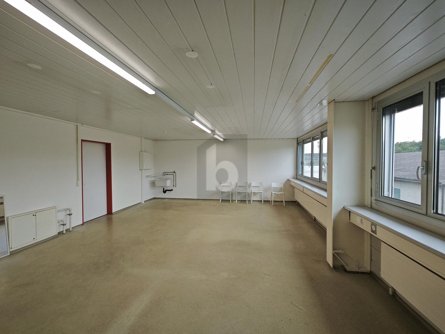 Office, photo 1 of 4