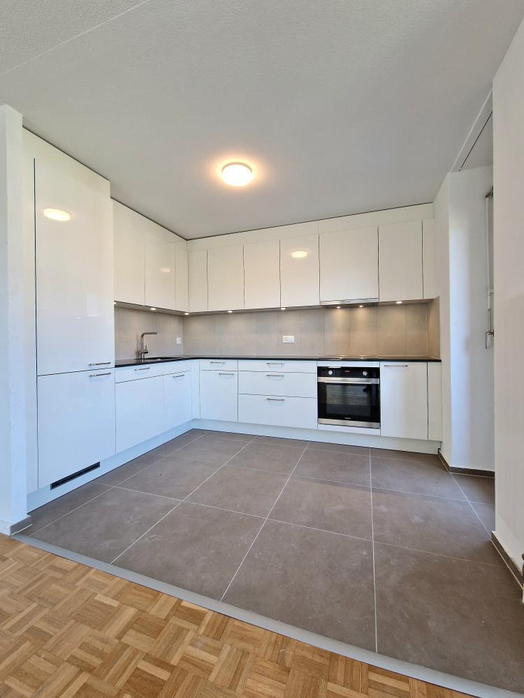 3 rooms apartment, photo 2 of 10