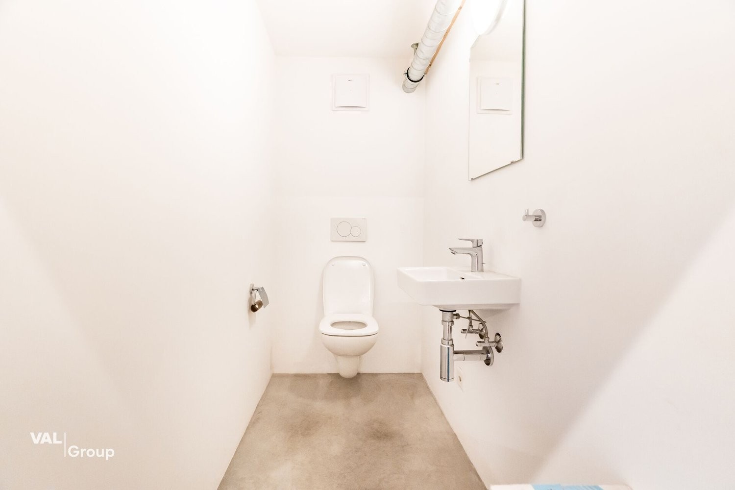 139m² commercial