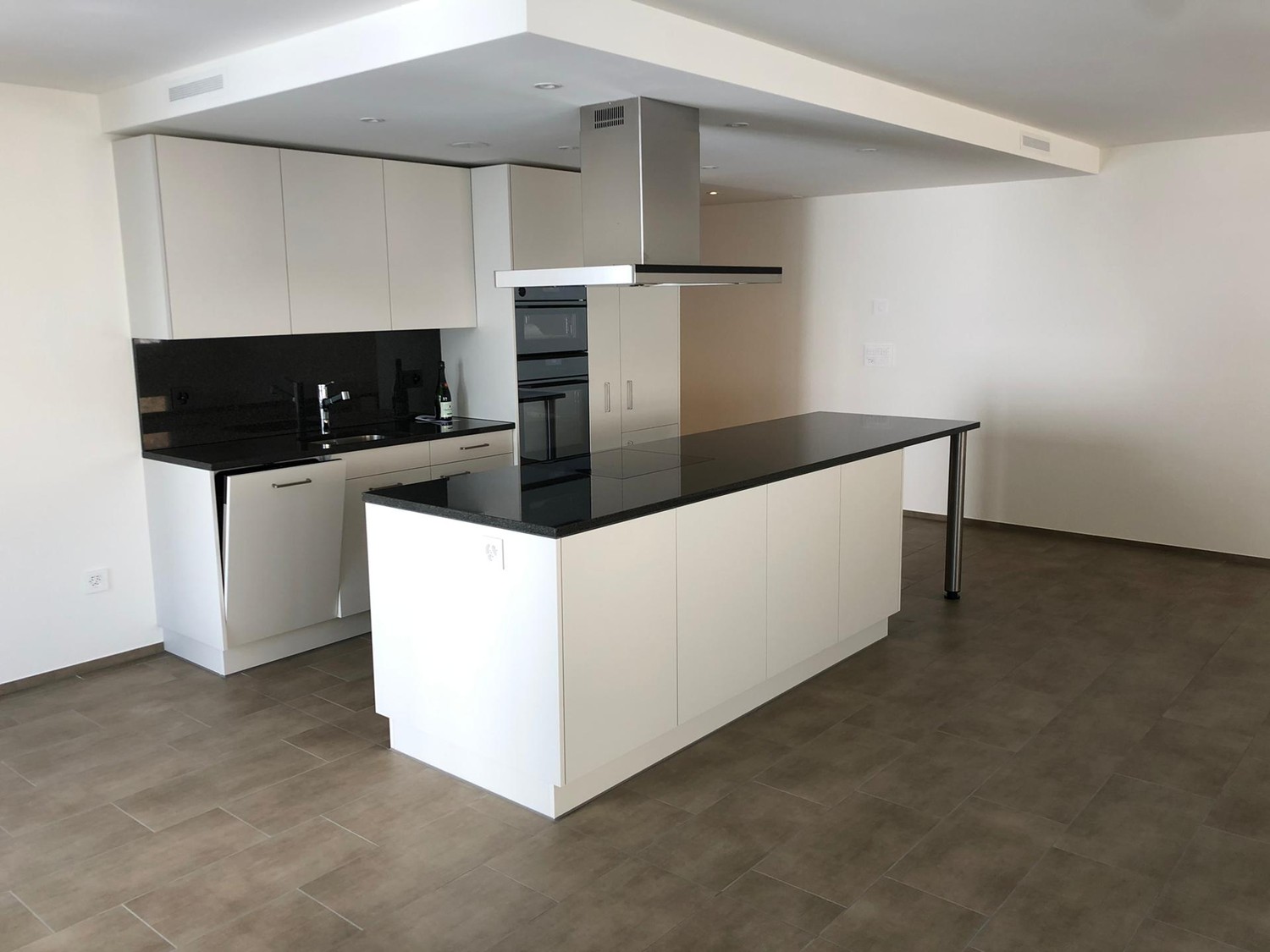 4 ½ rooms apartment, photo 2 of 10