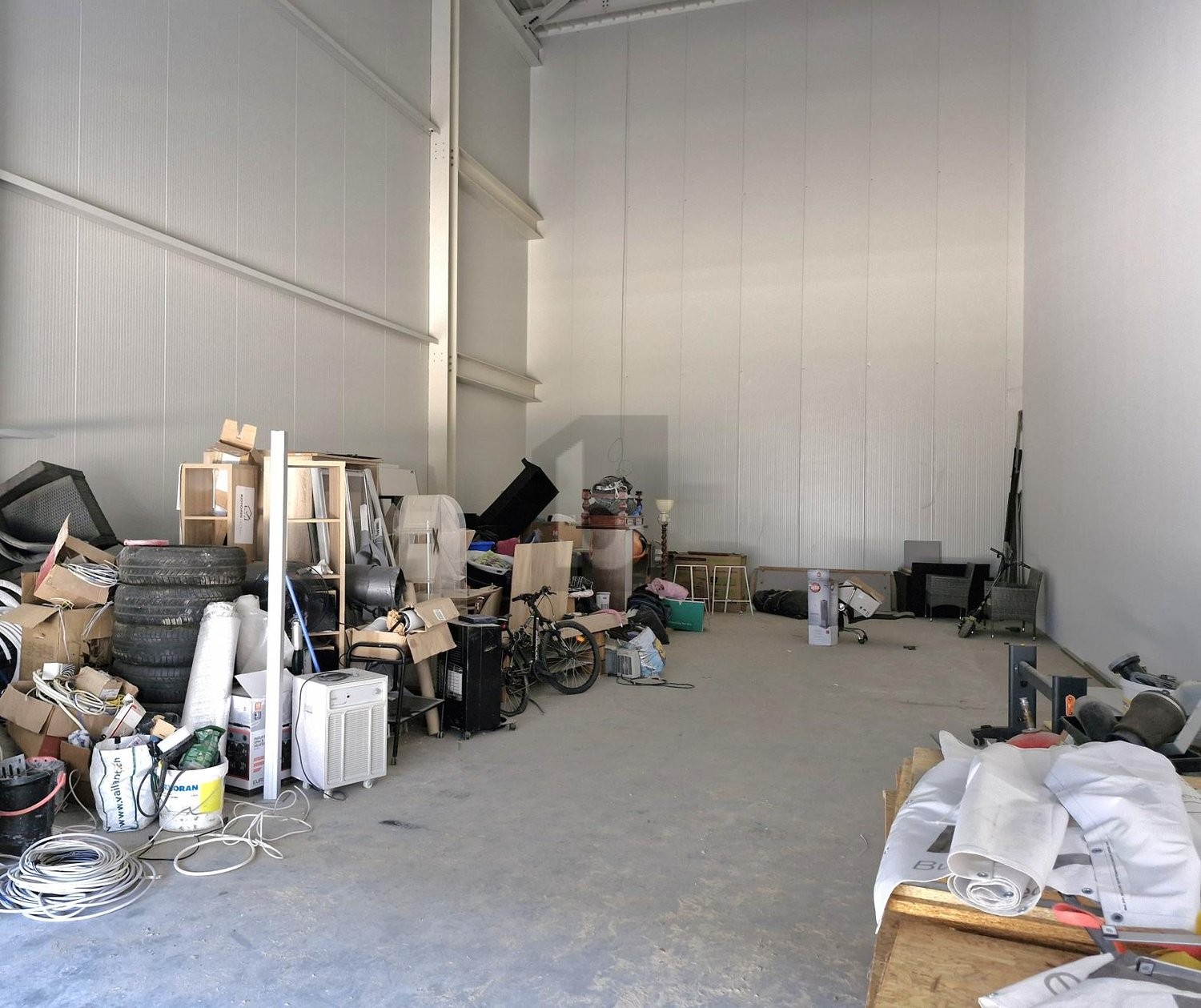 170m² industrial object