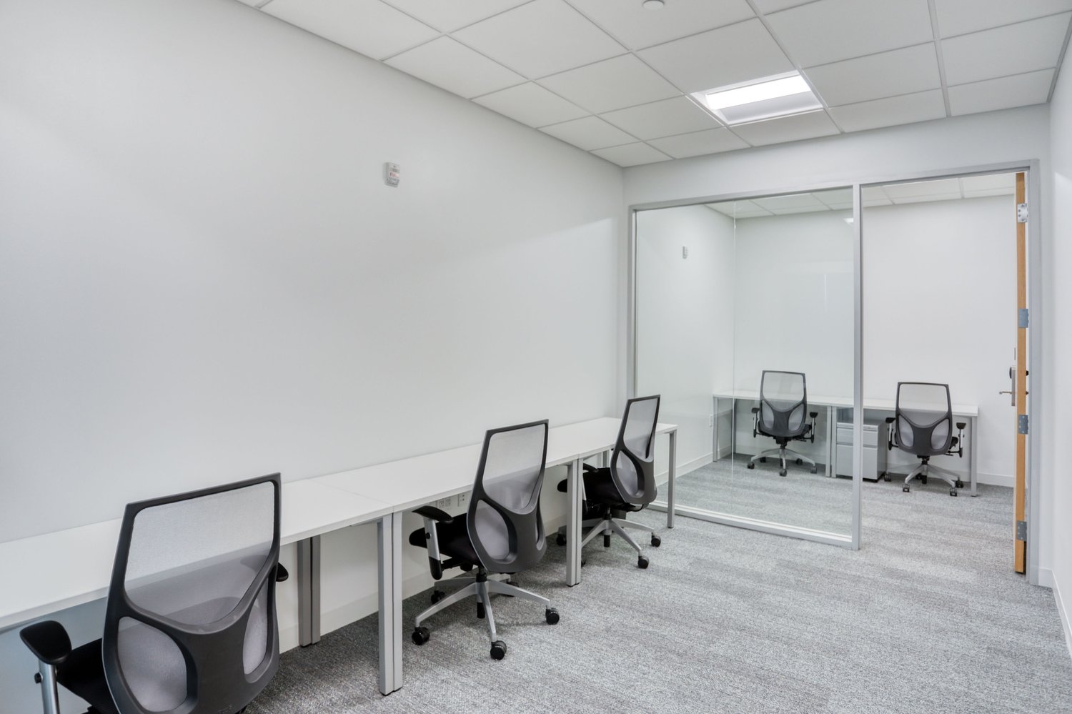 10m² office, photo 1 of 10