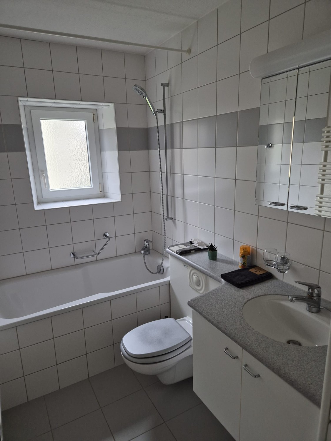 Room in a shared flat, photo 3 sur 3