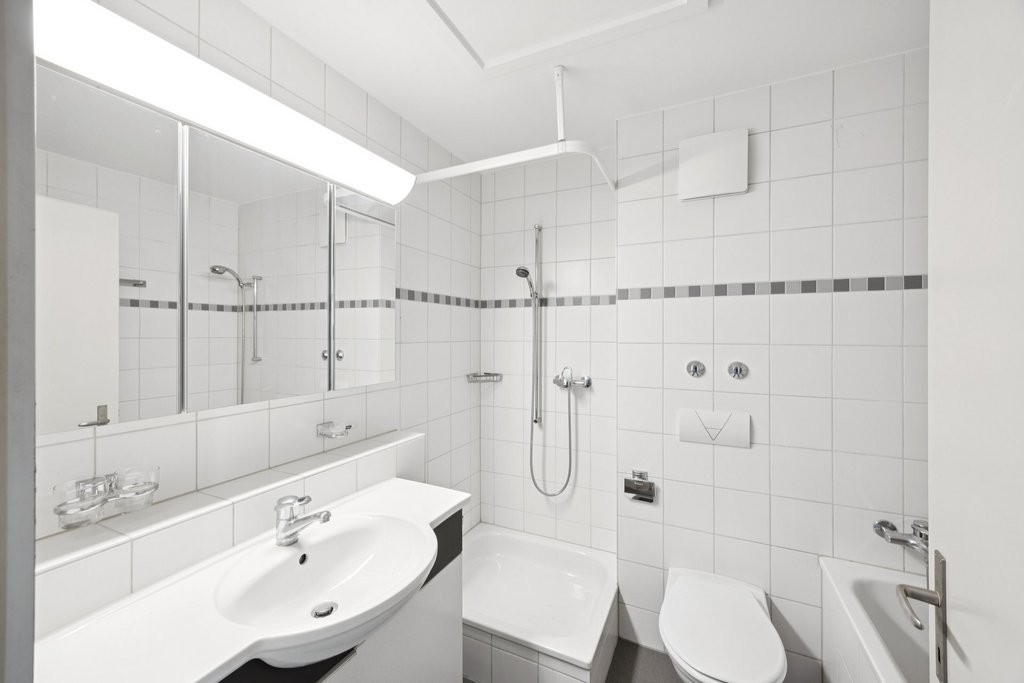 6 rooms apartment, photo 6 of 8