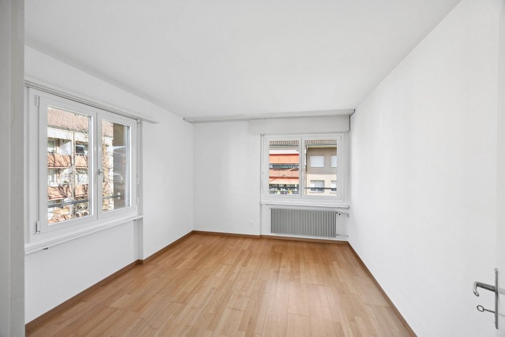 6 rooms apartment, photo 3 of 8