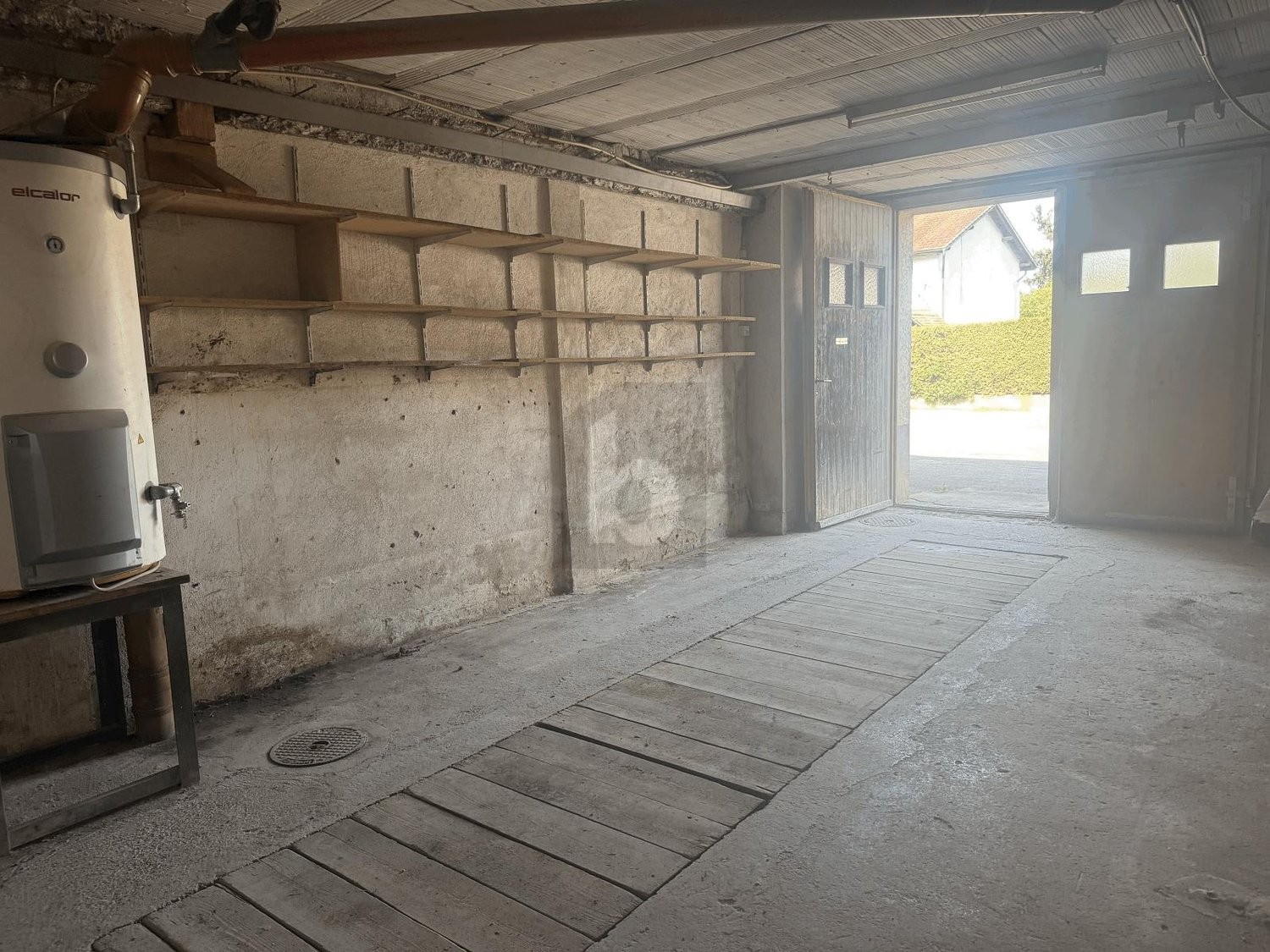 13 rooms multi family house, photo 3 of 4