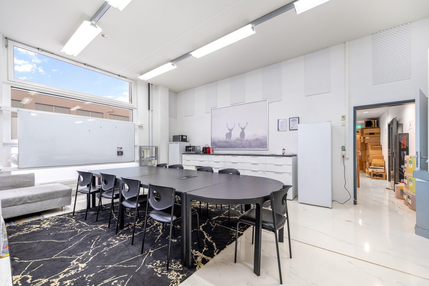 832m² commerciale