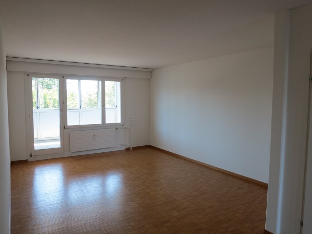 4 rooms apartment, photo 2 of 7