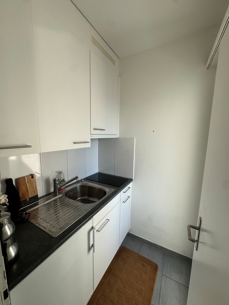 1 room apartment, photo 1 of 6